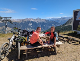 PXL 20230808 103539962